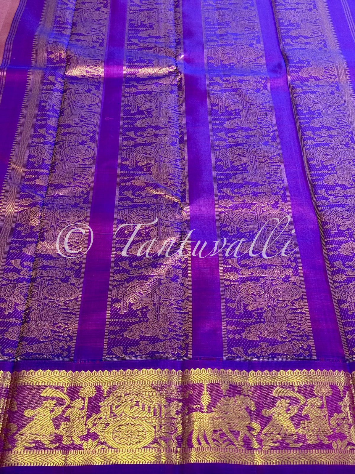 Biscuit and Violet Palanquin Procession Korvai
