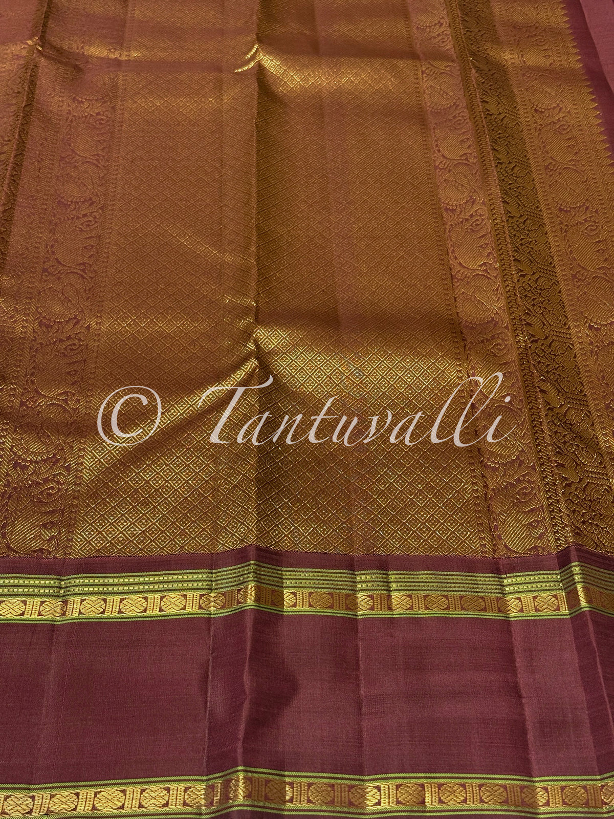 Mauve with Wine Rettaipet Border