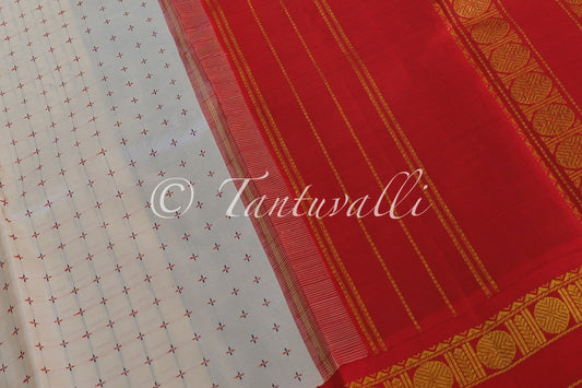 Off White Ganga Jamuna Korvai Reversible