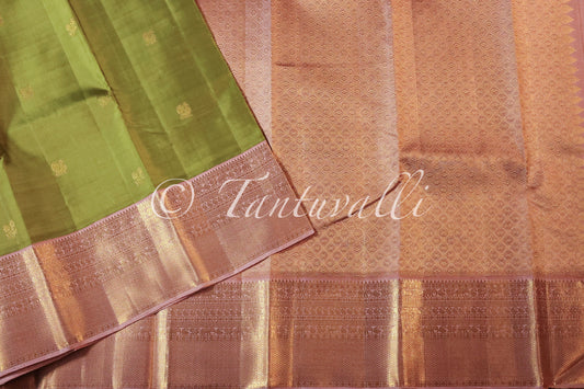 Alli Pachai with Powder Pink Korvai