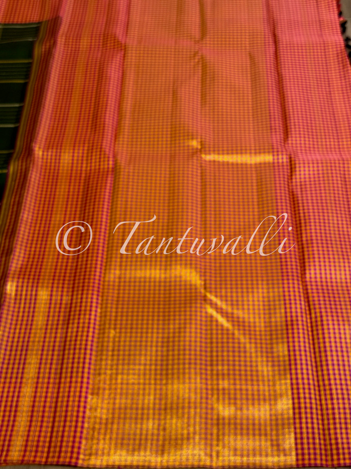 Bottle Green Zari Checks with Multi Checks Korvai Border and 8 Kol Pallu