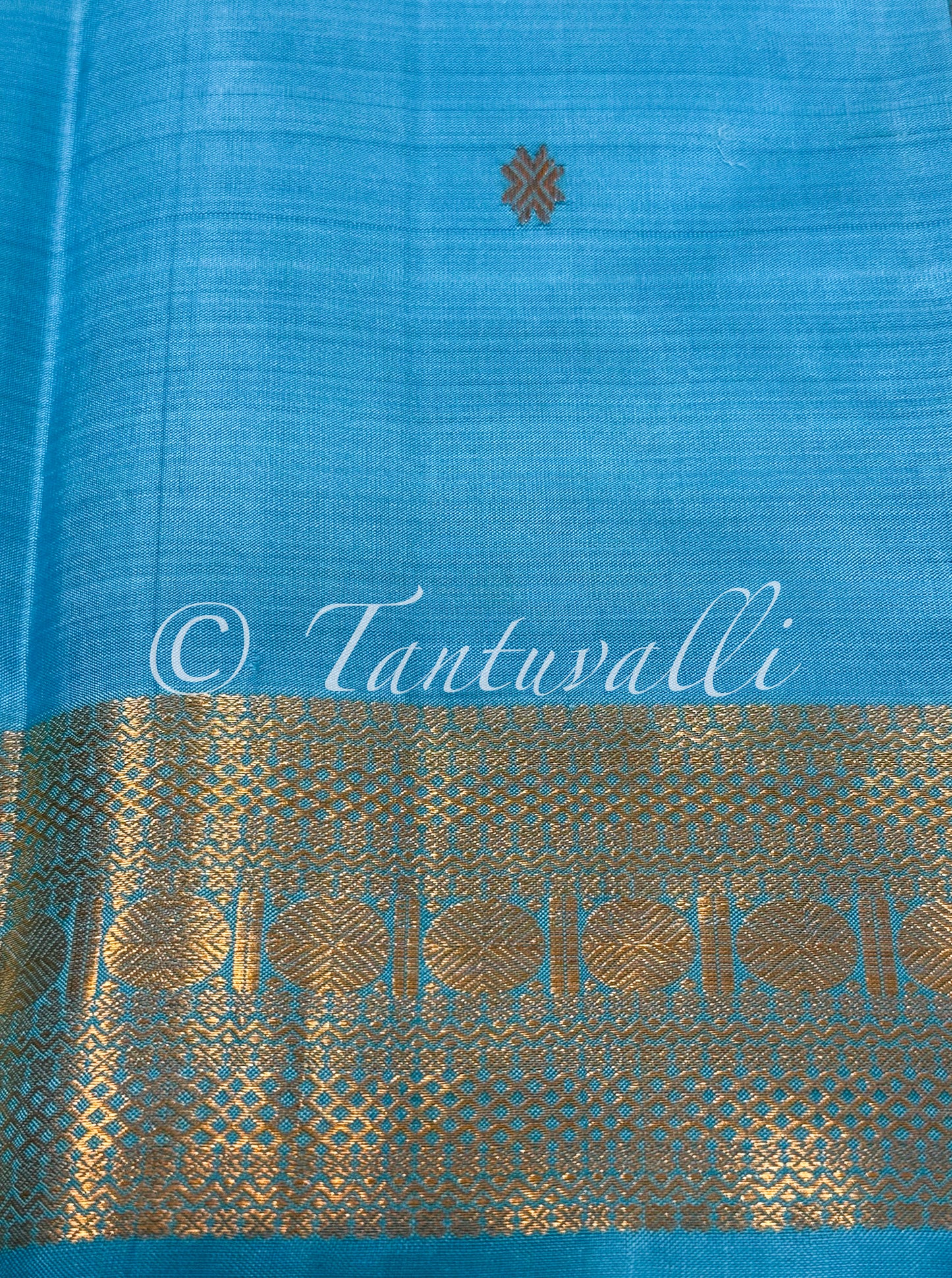 Anandha Blue Self Border