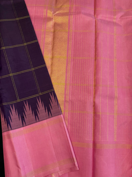 Dual tone jamun with Bright pink Korvai