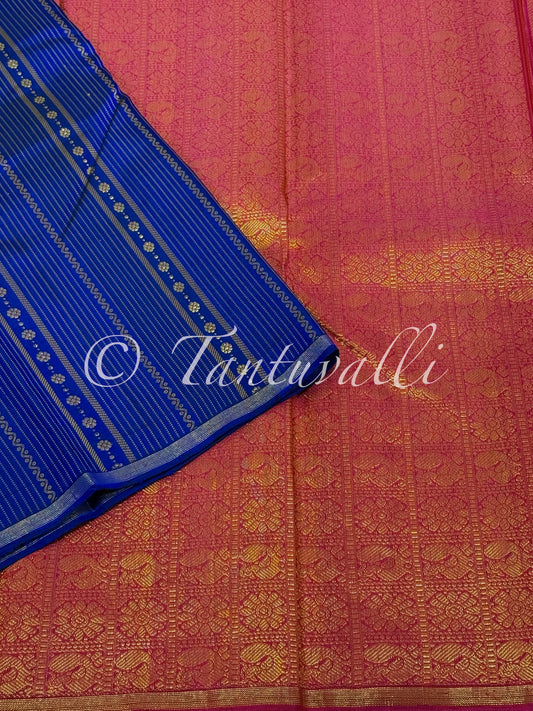 Dark Blue Stripes Borderless