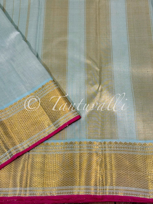 Pastel Blue Vaira Oosi