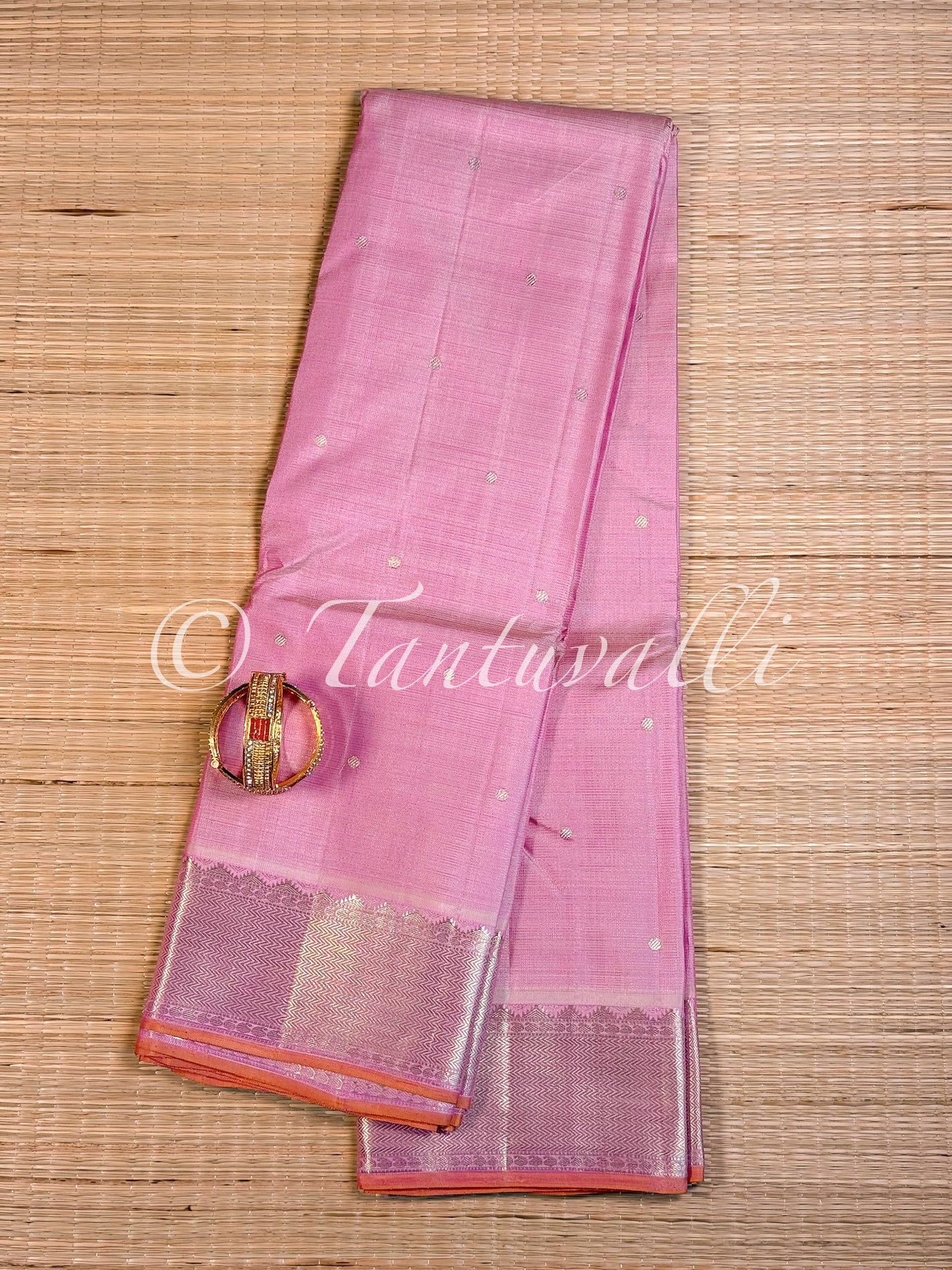 Lotus Pink Vairaoosi