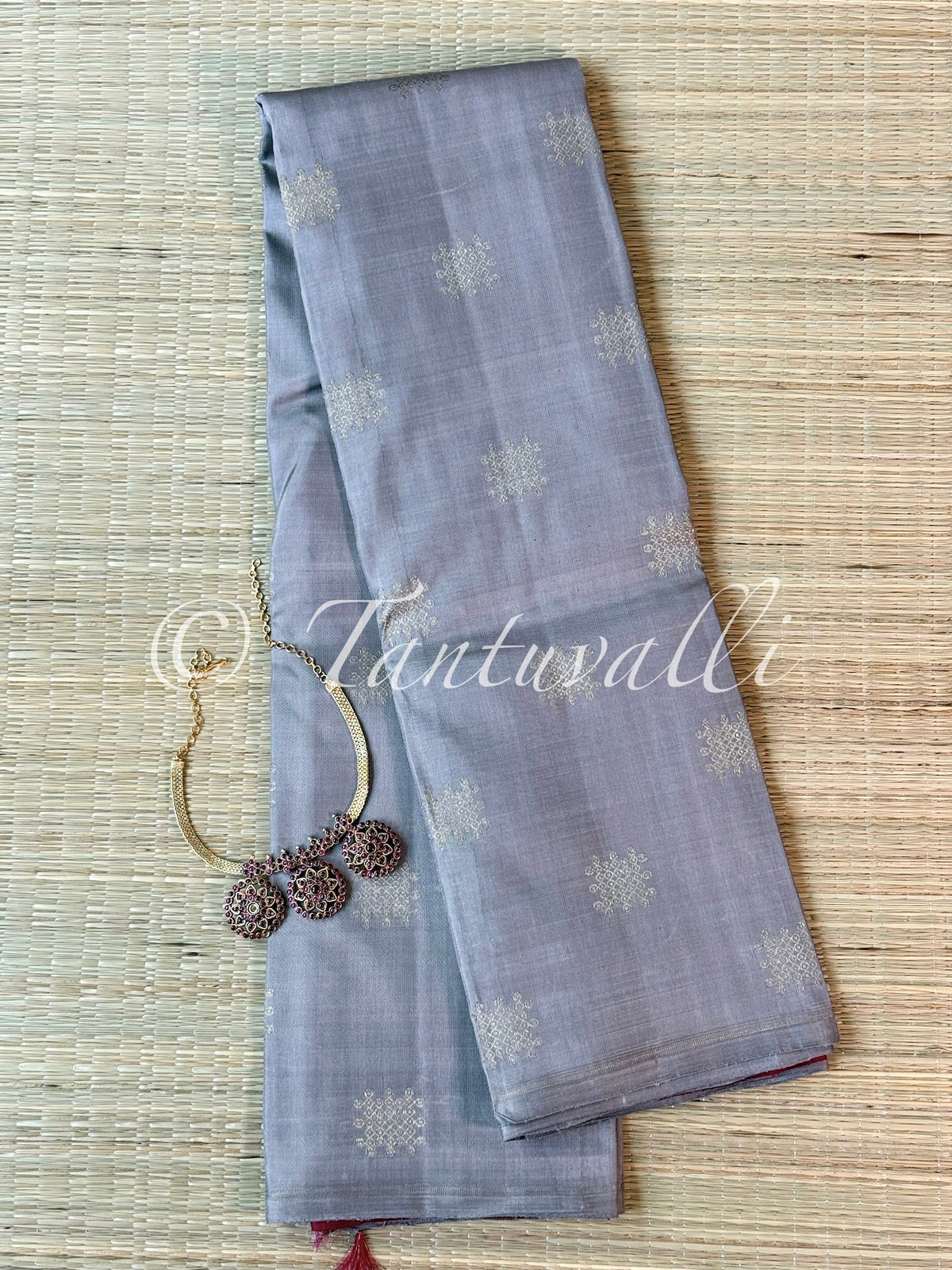 Grey and Red Borderless Pure Zari
