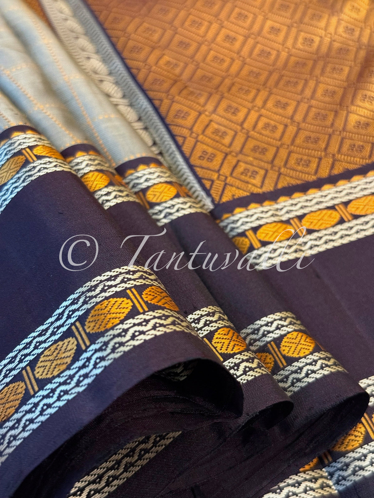 Cement Grey Checks with Dark Kanchana Korvai No Zari Kalakshethra