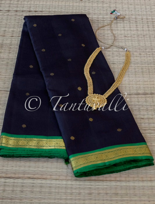 Black Karpaga Green Korvai