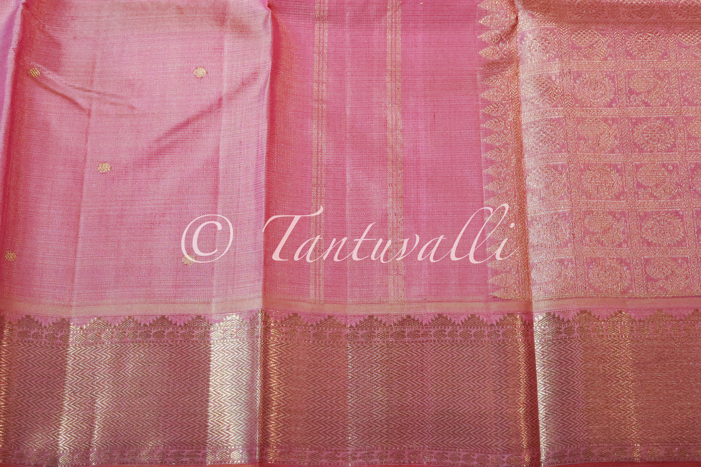 Lotus Pink Vairaoosi