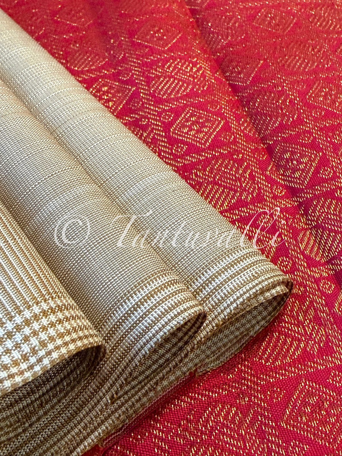 Biscuit Kasa Kasa Kaatam with Reddish Pink Borderless