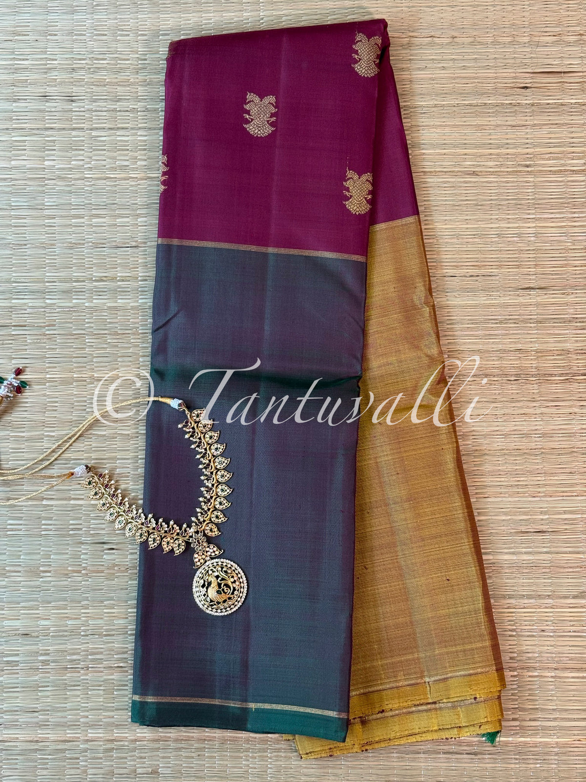 Manthulir Wine Mustard Muppagam Pure Zari