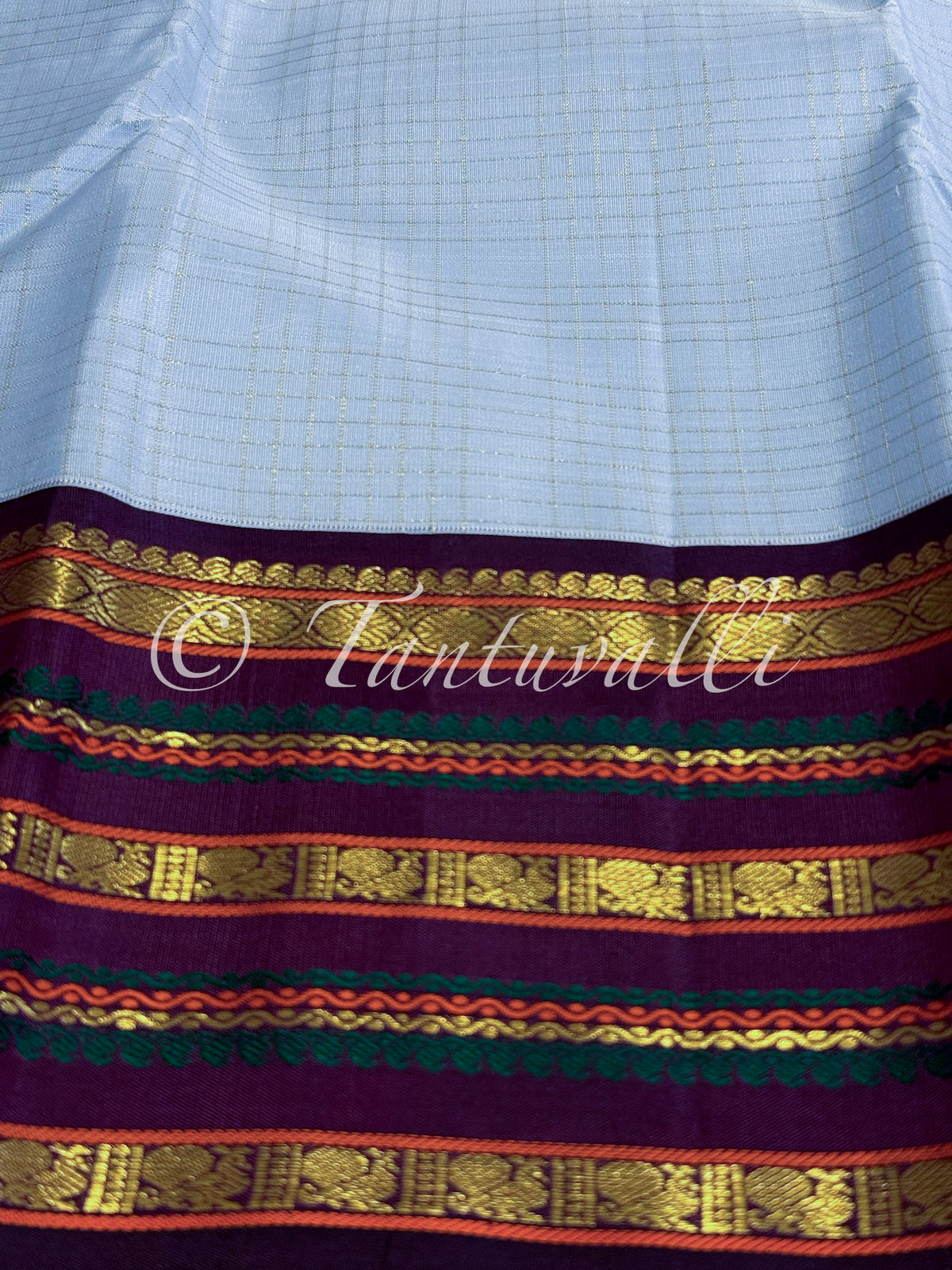 Ice Blue Oosi Kattam and Kanchana Varisaipet Border and Pallu