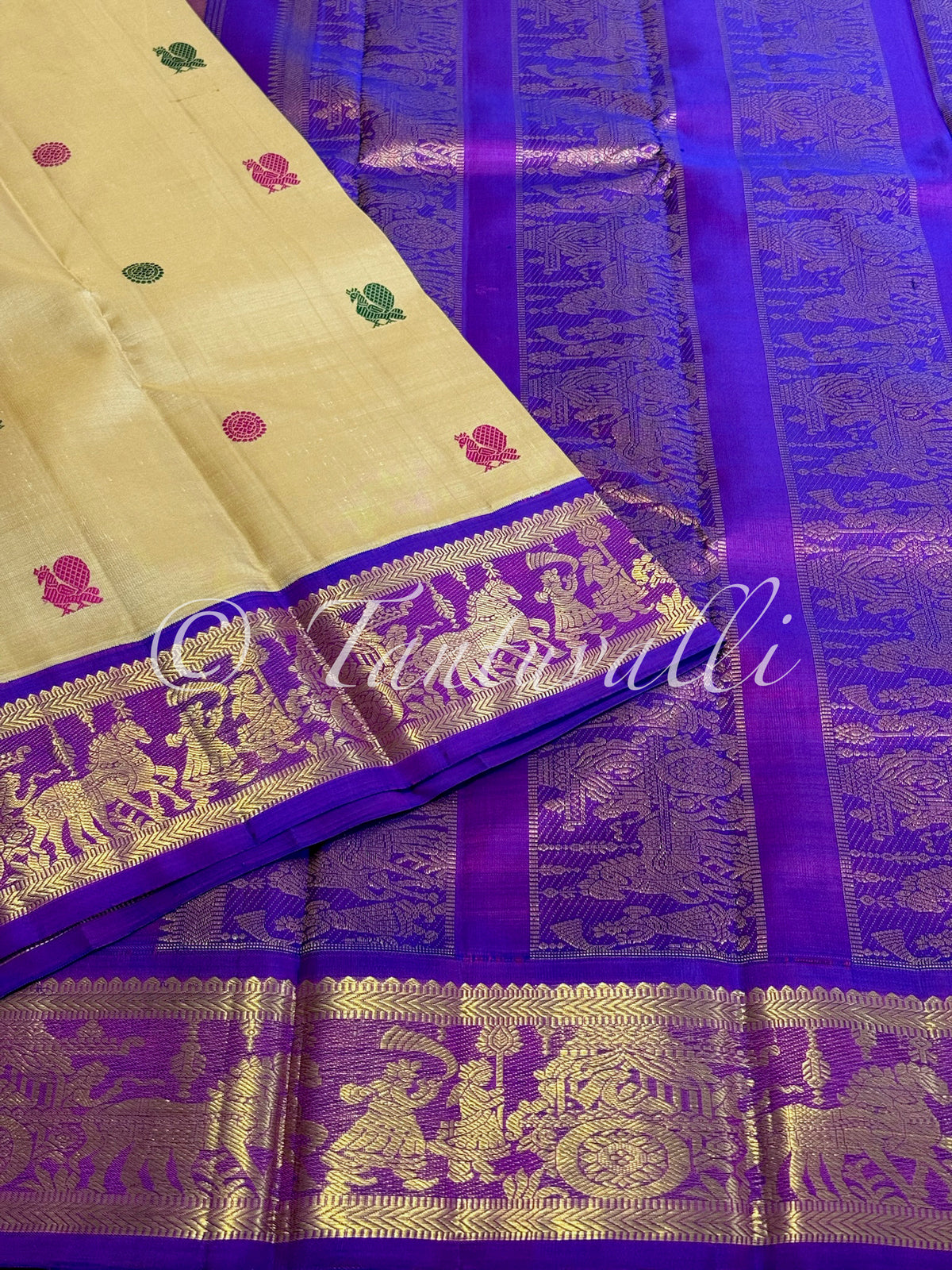 Biscuit and Violet Palanquin Procession Korvai