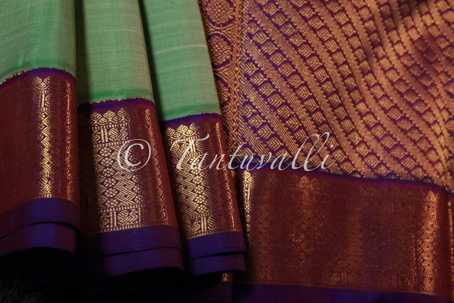 Rexona Green with Purple Korvai