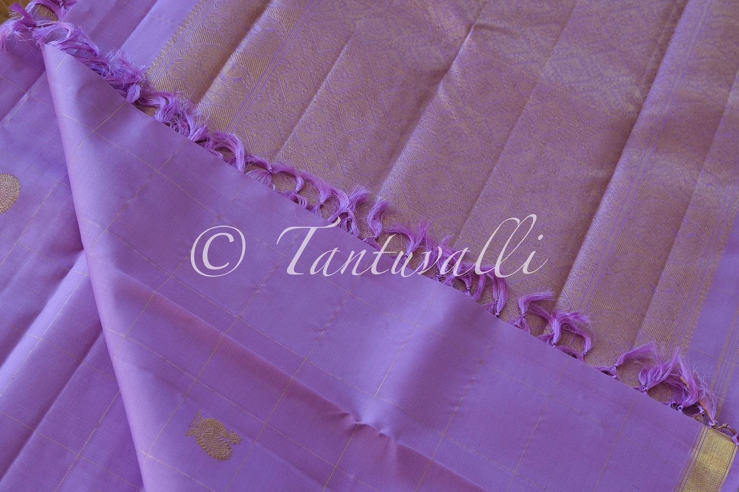 Lavender Self Border