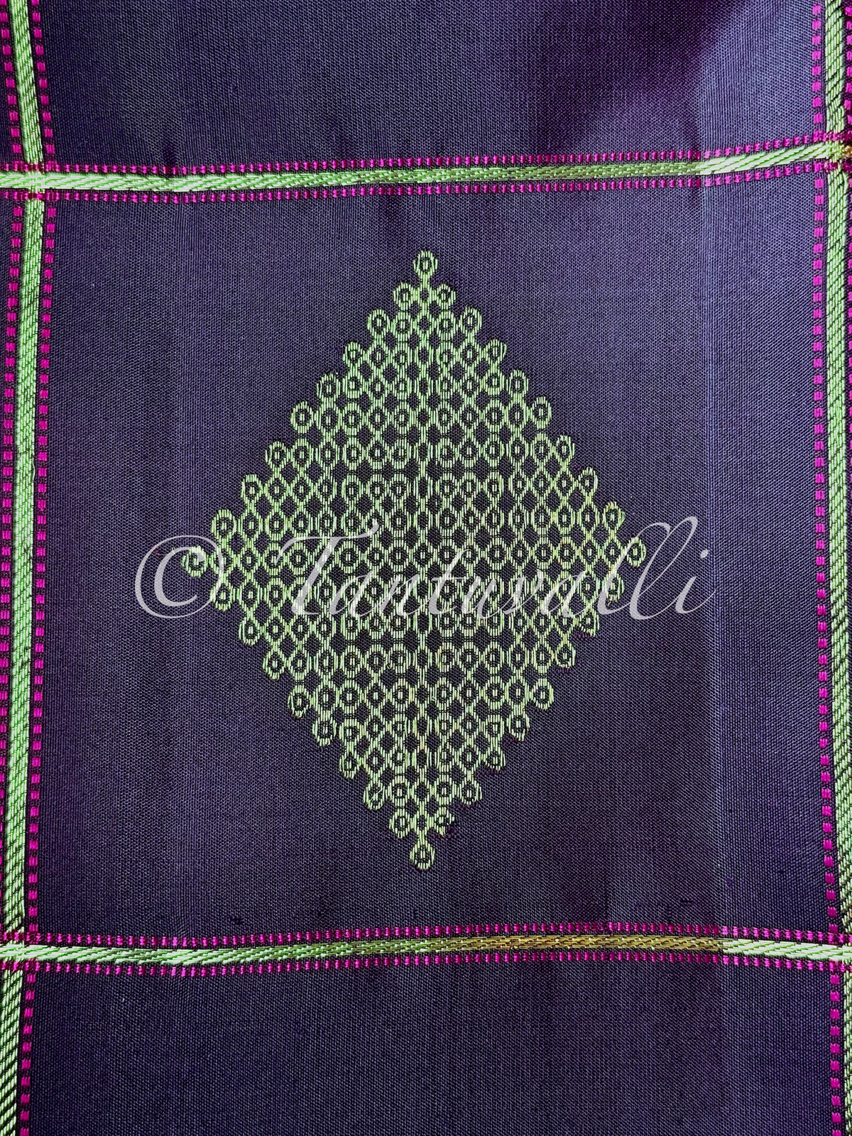 Jamun Borderless with Checks and Kolam