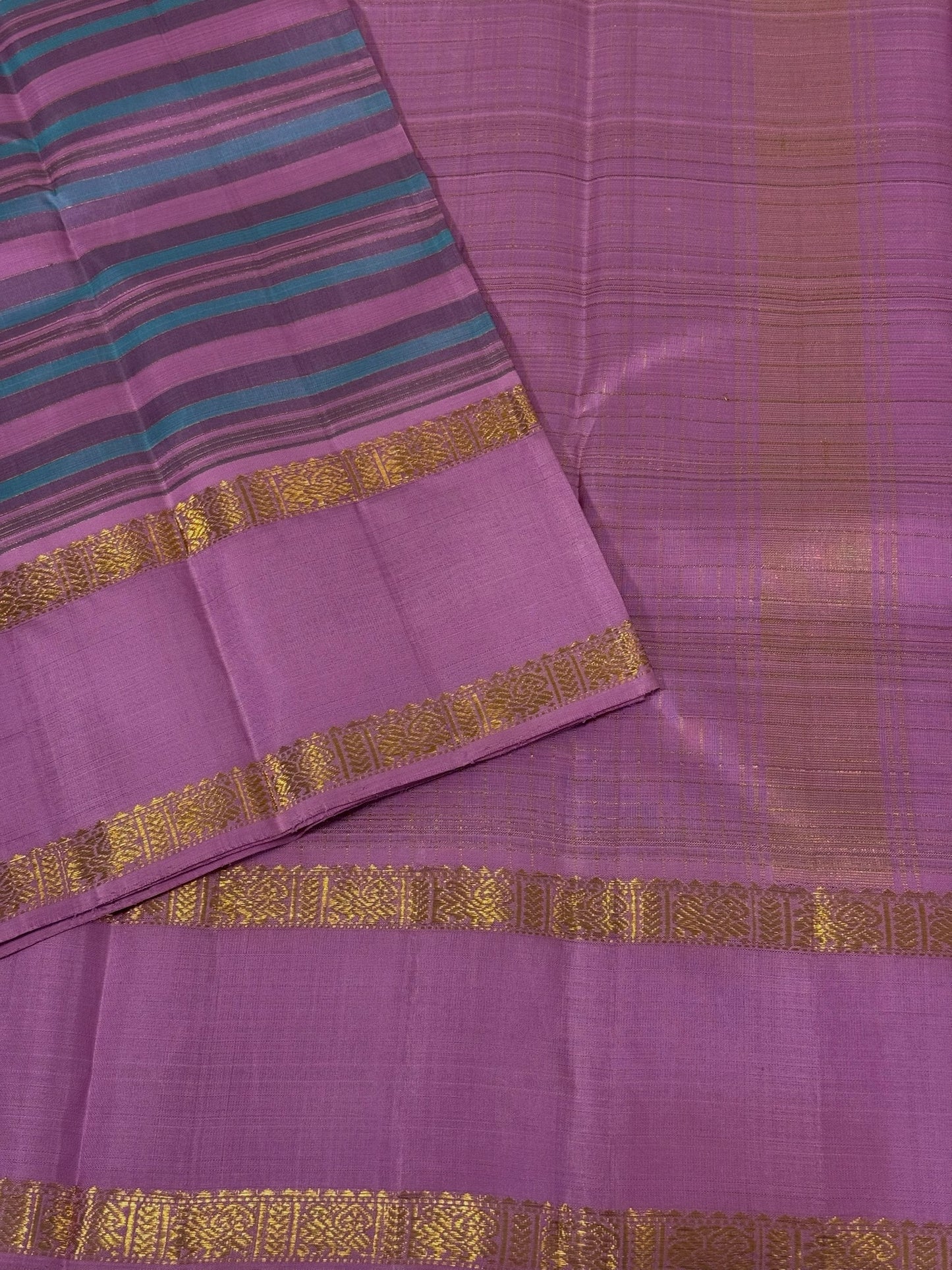 Lavender Rettaipet Border