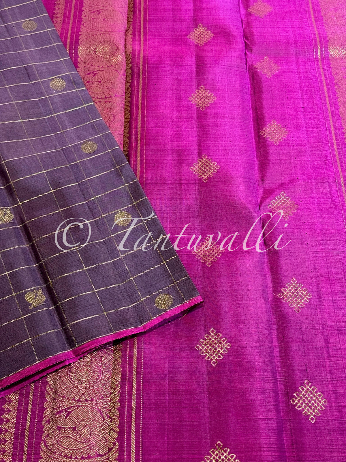 Brown shot Grey Zari Checks Borderless with Dark Pink Pallu Pure Zari
