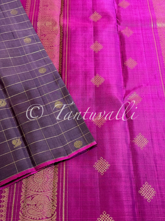 Brown shot Grey Zari Checks Borderless with Dark Pink Pallu Pure Zari