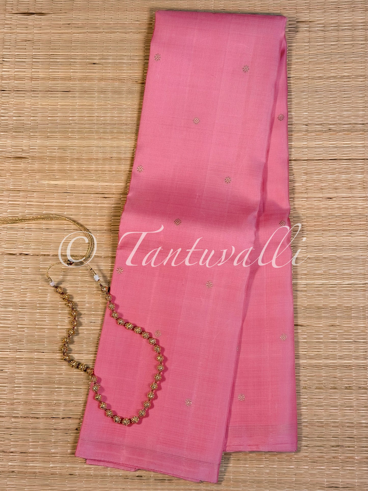Pattu Roja Borderless