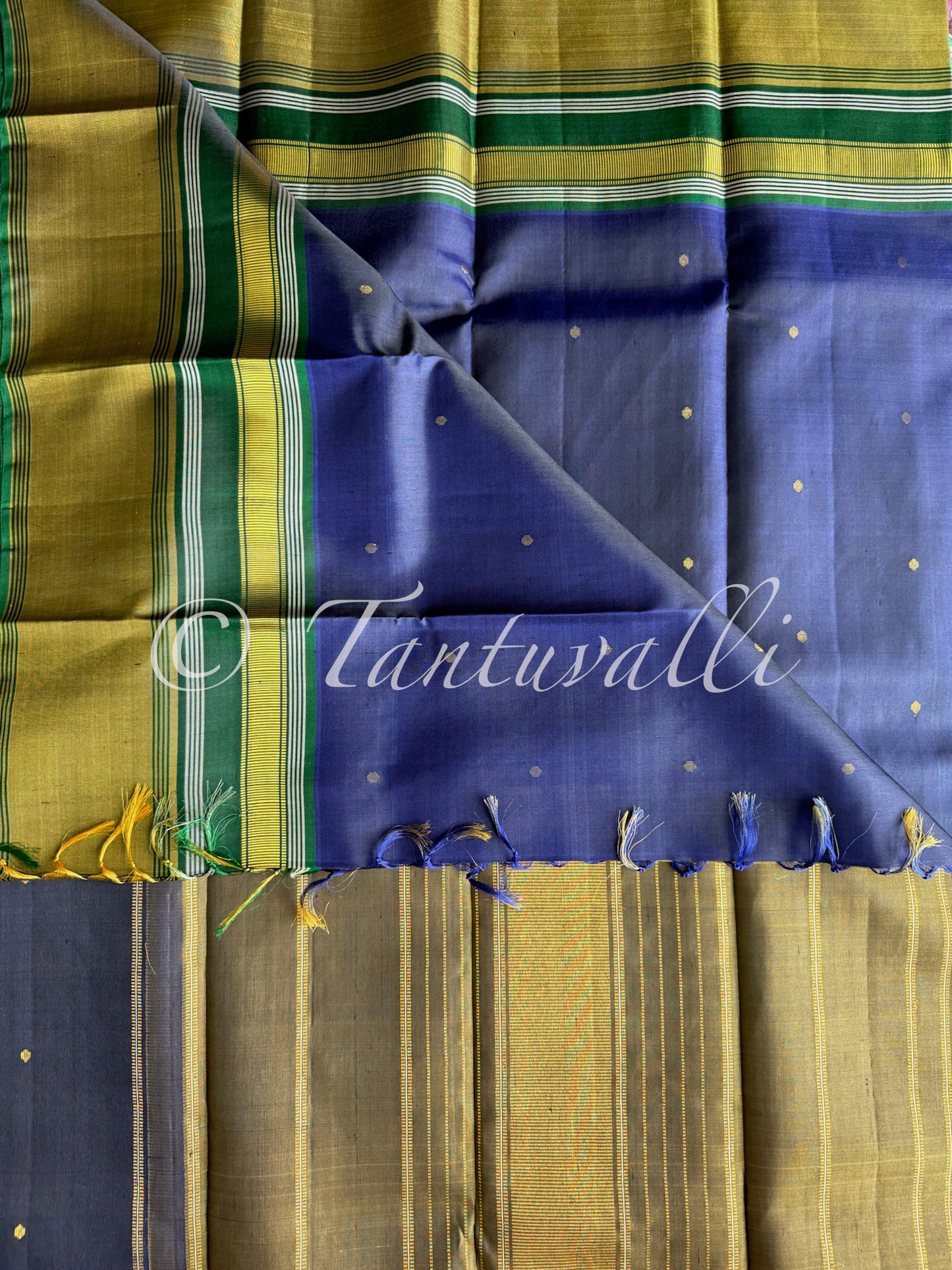 Dual tone indigo with Olive green Korvai