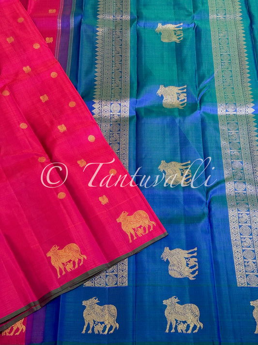 Dual Tone Reddish Pink Pure Zari Borderless with Mayil Kazhuthu Pallu