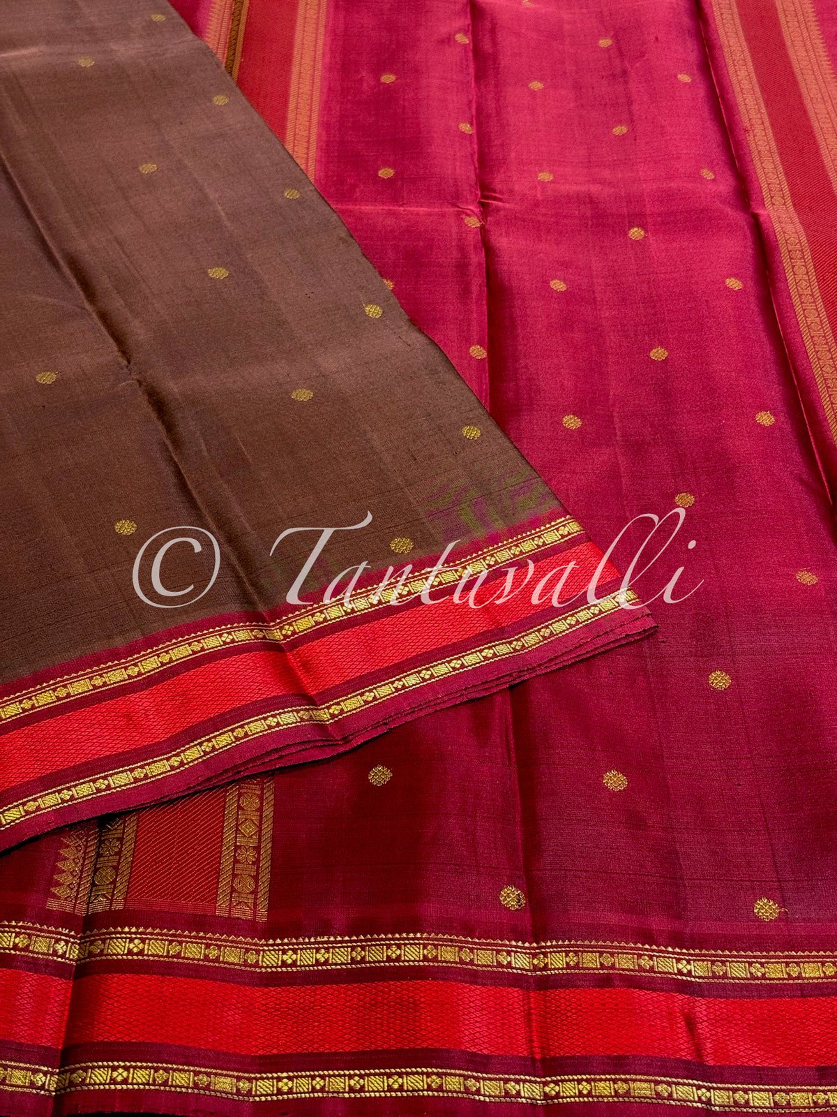 Chocolate Brown Pure Zari with Arakku Meenakari Contrast Small Border and Arakku Pallu
