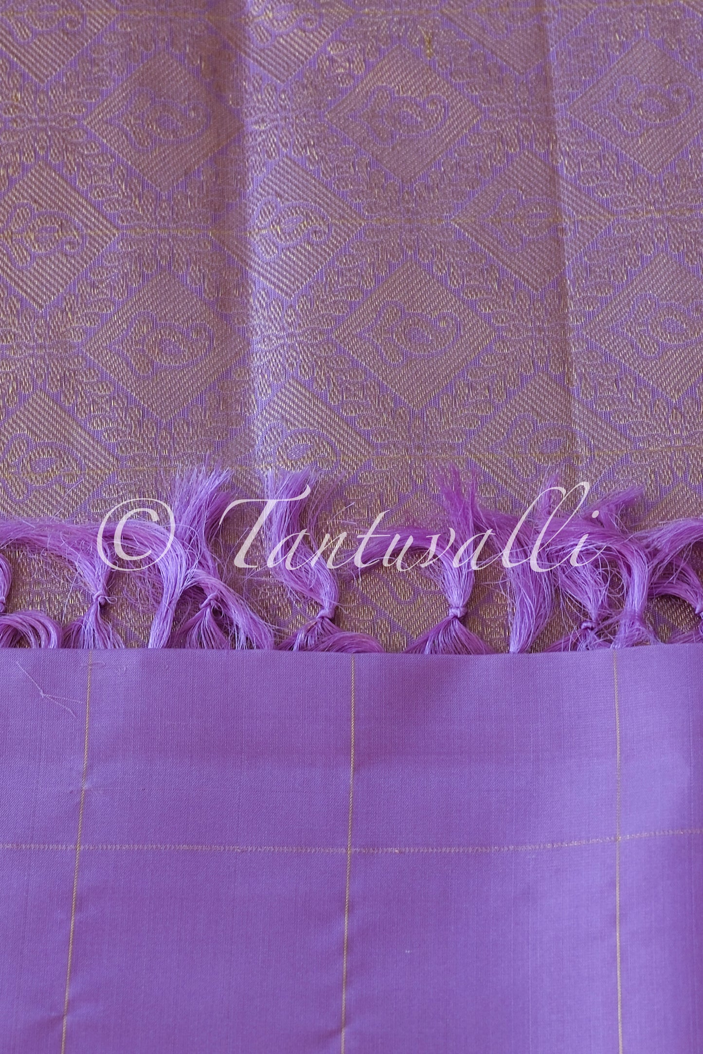 Lavender Self Border