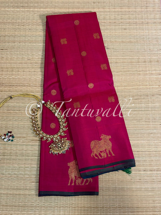 Dual Tone Reddish Pink Pure Zari Borderless with Mayil Kazhuthu Pallu