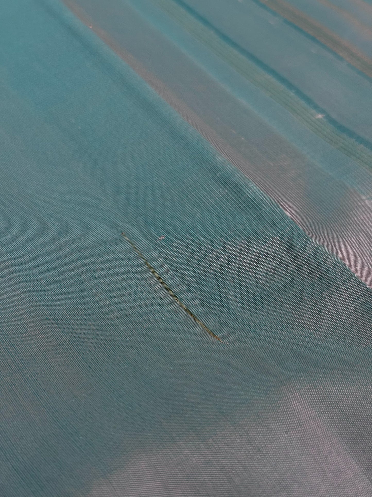 Grey with Teal/cyan Malli Moggu Border