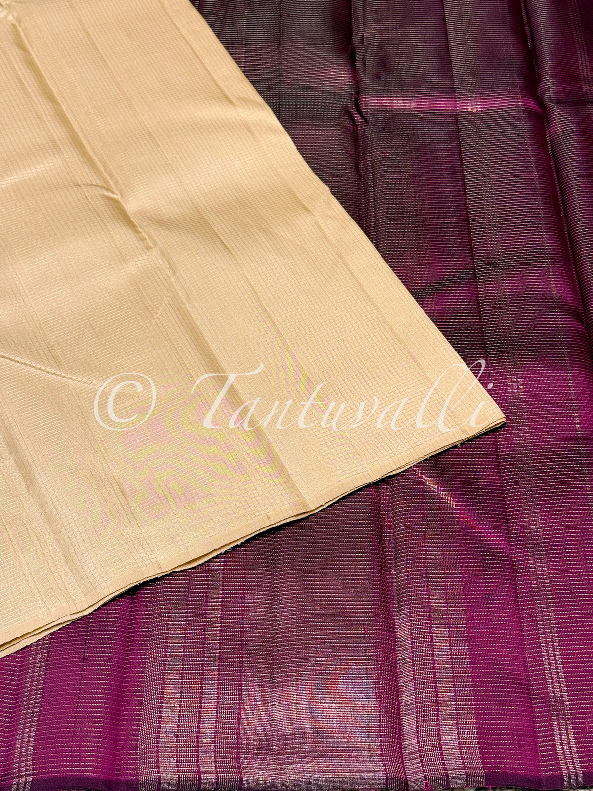 Cream Vaira Oosi Kattam Borderless with Vaadaamalli Pallu