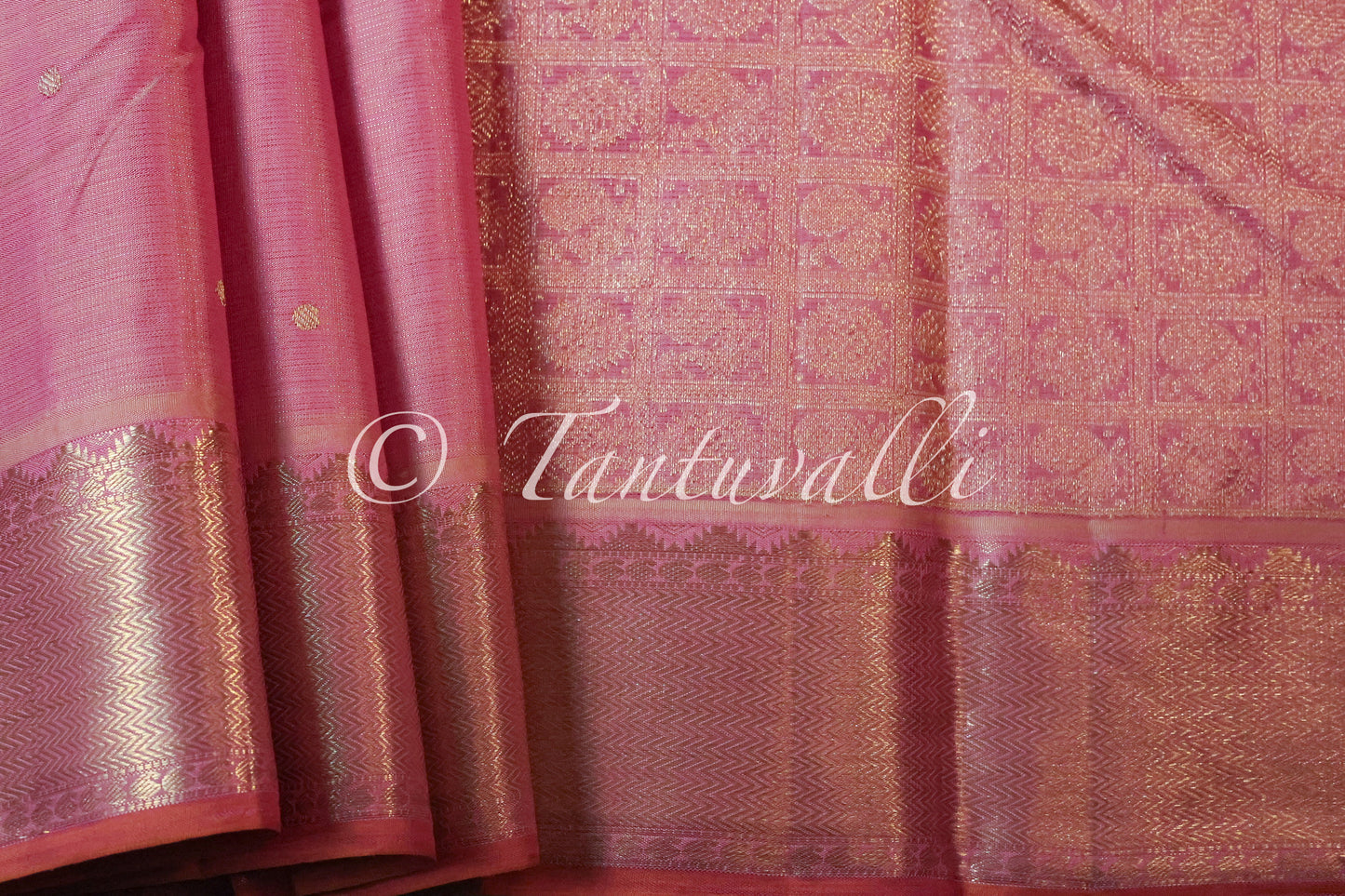 Lotus Pink Vairaoosi