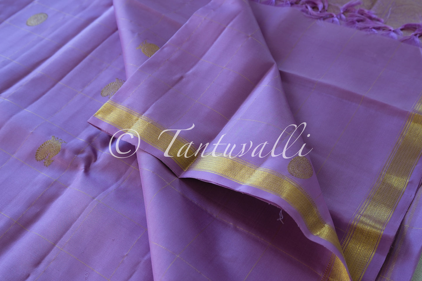Lavender Self Border