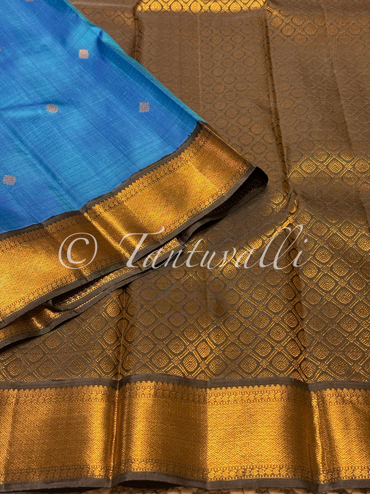 Royal Blue with Elephant Grey Small Border