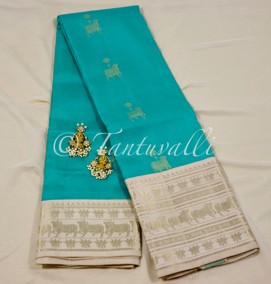 Turquoise blue/sea green with Taupe Korvai