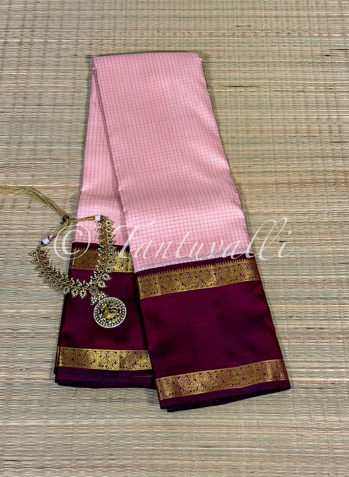 Salmon Pink Kattam with Arakku Bodi Korvai