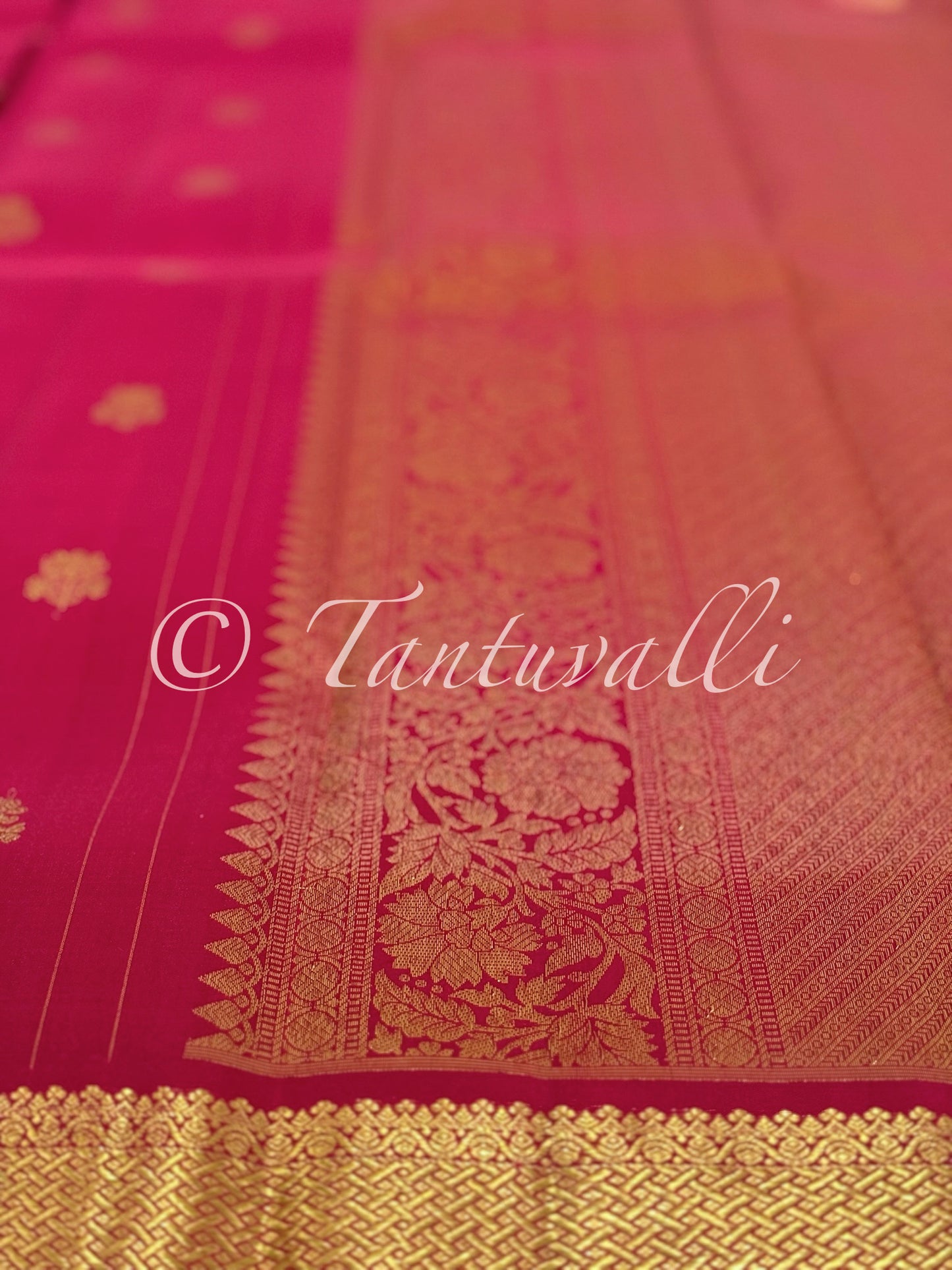 Bright Red Self Border