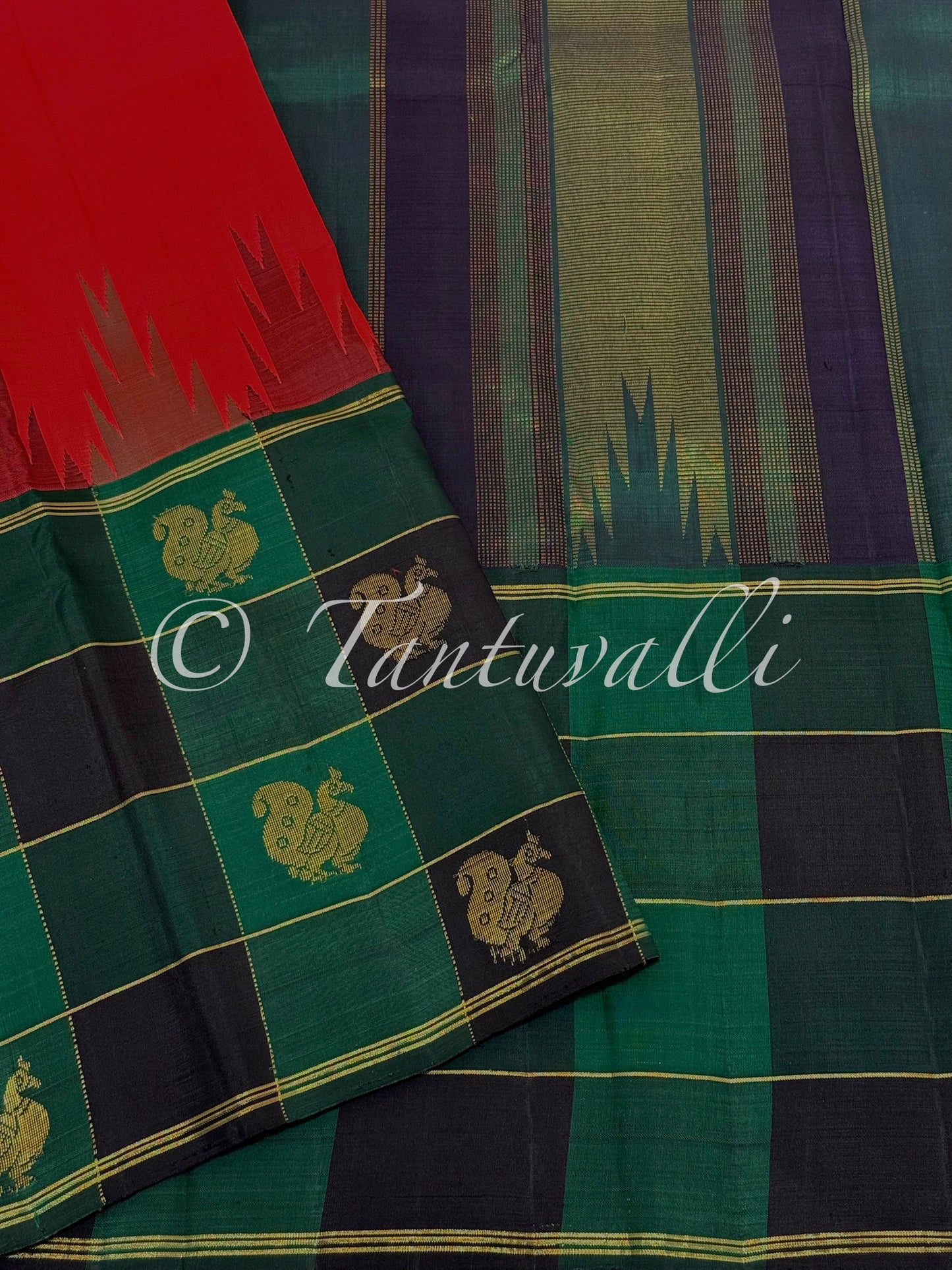 Chili Red with Dark Green and Black Big Checks