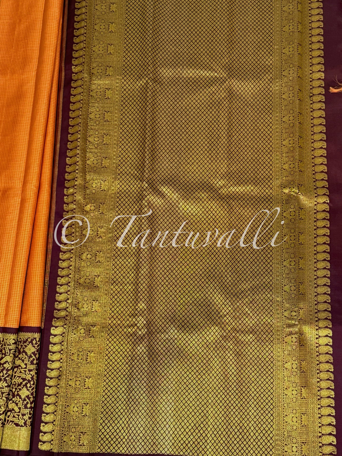 Orange Kattam with Deep Brown Vanasingaram Tall Korvai